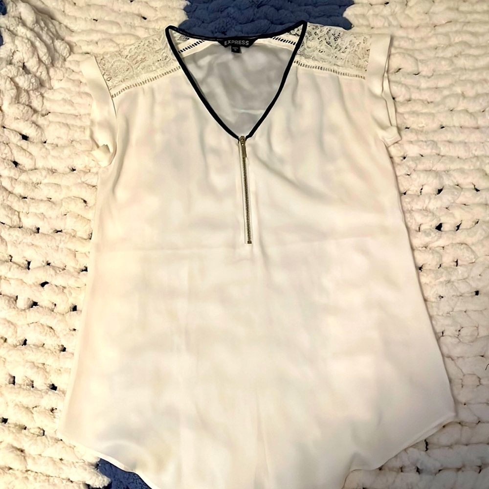 Express white blouse size xs
